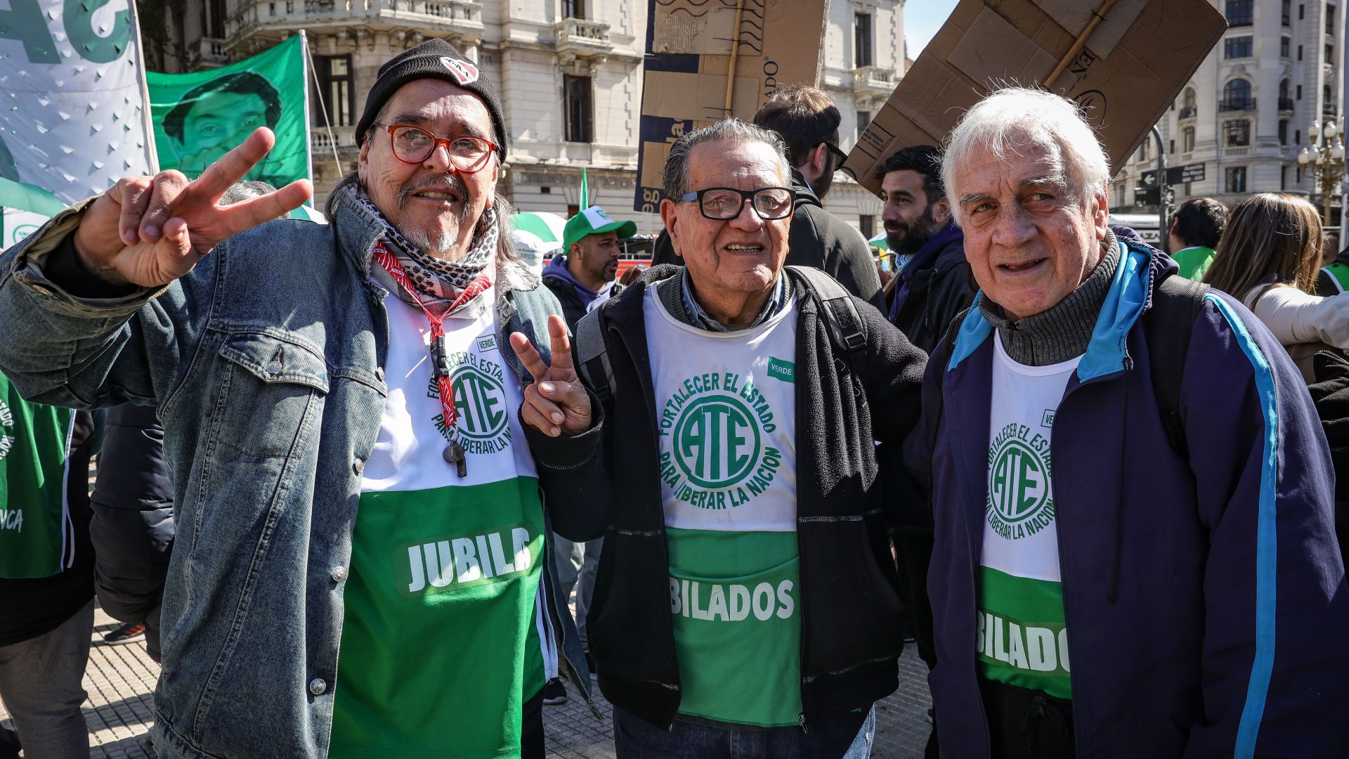 A la motosierra: Unidad, militancia y organización