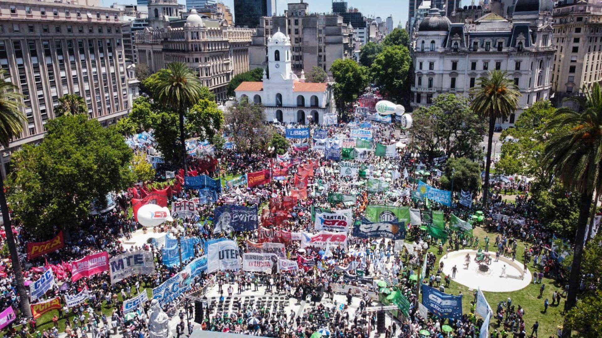 Por una Argentina sin hambre, con paz, justicia social y soberanía