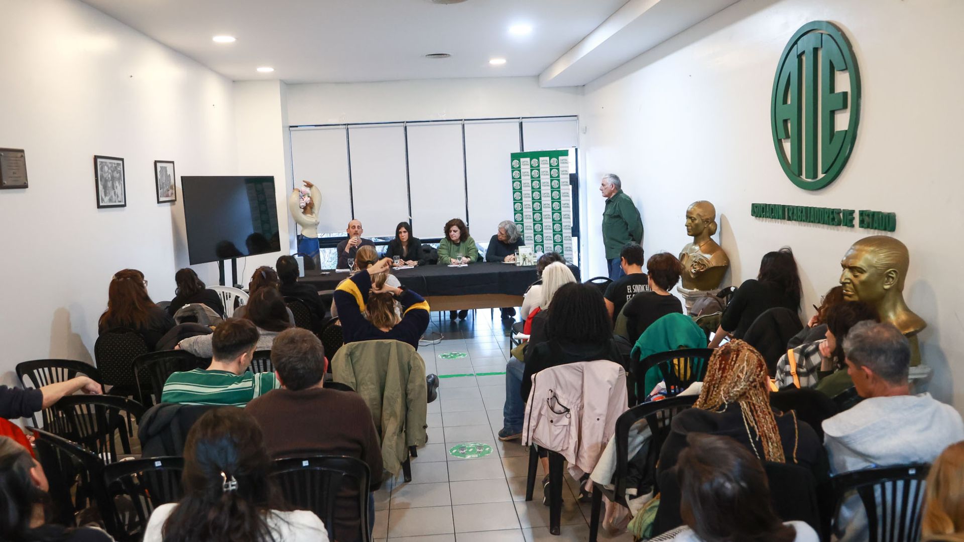 Finalizó el curso “Debates urgentes: Nuevo Régimen Penal Juvenil y el modelo de crueldad”
