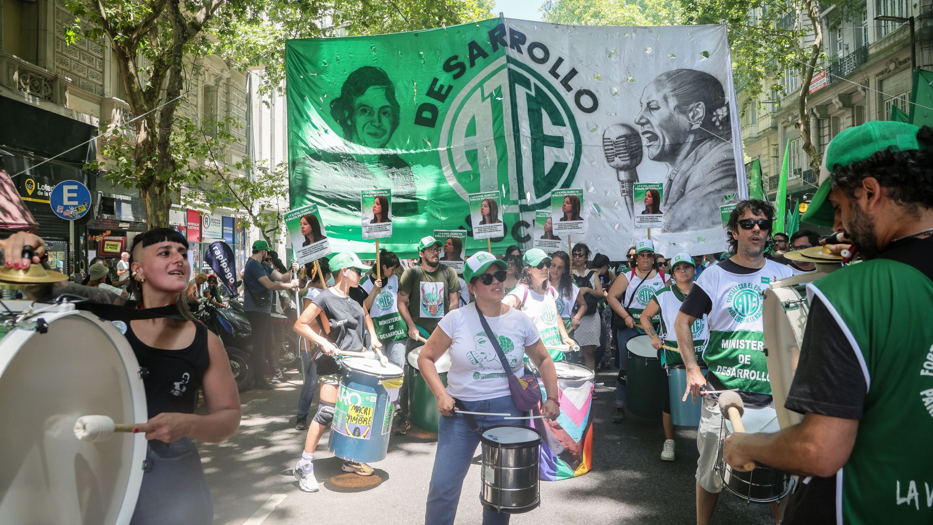 Por una Argentina sin hambre, con paz, justicia social y soberanía