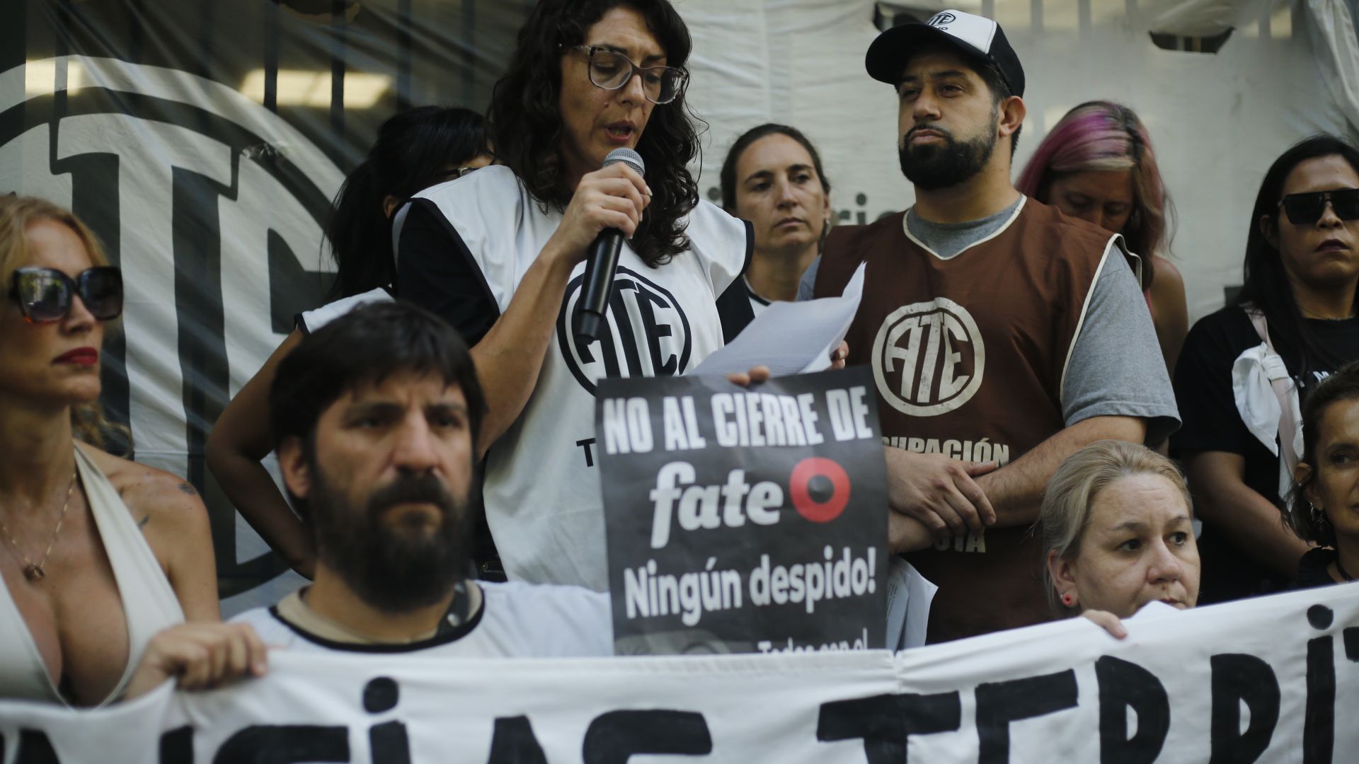 Alerta y movilización en la Secretaría de Trabajo