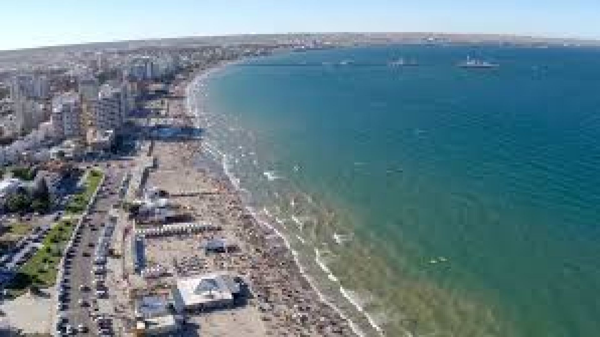 HOTEL RAYENTRAY + HOTEL TEHUELCHE